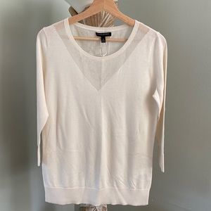 Banana Republic Off White 3/4 Sleeve Sweater New w/Tag Size M